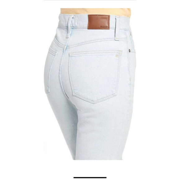 NWT Madewell The Mom Jean High Waist Ripped Distressed Raw Hem Jeans Size 27 - Picture 3 of 12